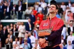 ayx-重磅！德约科维奇在热火比赛中关键助攻詹姆斯连续三场比赛得分超过夺冠，C罗在塞尔维亚队比赛中突破纪录的简单介绍